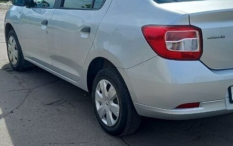 Renault Logan II, 2017 год, 1 100 000 рублей, 4 фотография