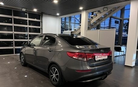 KIA Rio III рестайлинг, 2017 год, 1 000 000 рублей, 5 фотография