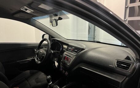 KIA Rio III рестайлинг, 2017 год, 1 000 000 рублей, 12 фотография