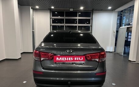 KIA Rio III рестайлинг, 2017 год, 1 000 000 рублей, 4 фотография