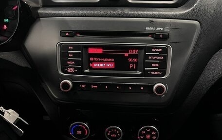 KIA Rio III рестайлинг, 2017 год, 1 000 000 рублей, 13 фотография