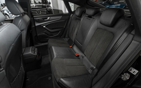 Audi A7, 2019 год, 4 040 000 рублей, 15 фотография