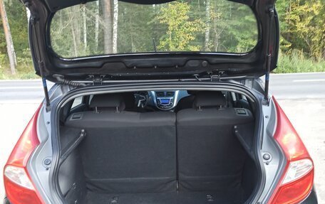 Hyundai Solaris II рестайлинг, 2013 год, 840 000 рублей, 20 фотография