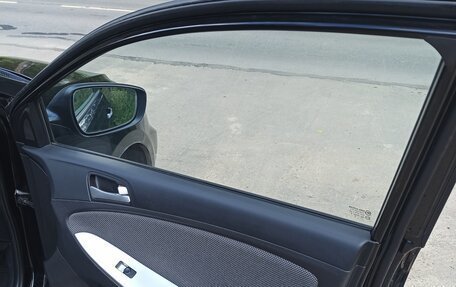 Hyundai Solaris II рестайлинг, 2013 год, 840 000 рублей, 13 фотография