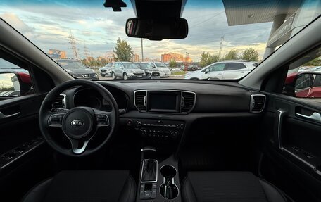 KIA Sportage IV рестайлинг, 2018 год, 2 100 000 рублей, 10 фотография