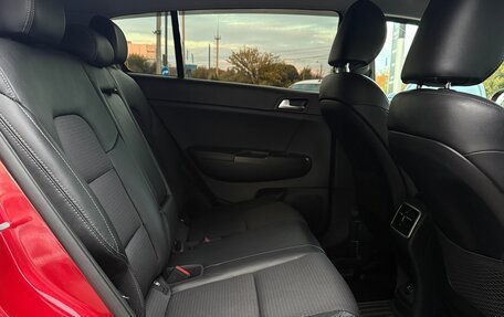 KIA Sportage IV рестайлинг, 2018 год, 2 100 000 рублей, 14 фотография