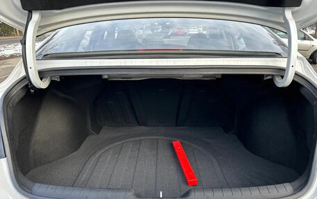 Hyundai Elantra, 2024 год, 1 790 000 рублей, 17 фотография