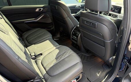 BMW X7, 2021 год, 8 999 999 рублей, 15 фотография