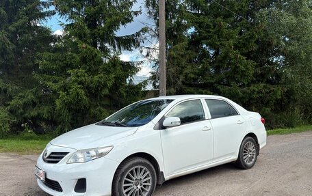 Toyota Corolla, 2011 год, 580 000 рублей, 2 фотография