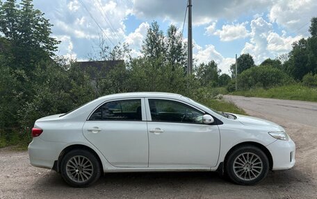Toyota Corolla, 2011 год, 580 000 рублей, 3 фотография