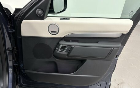 Land Rover Discovery IV, 2024 год, 11 290 000 рублей, 26 фотография