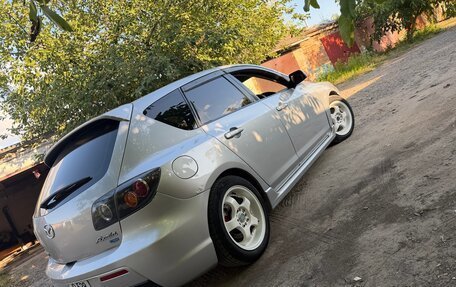 Mazda Axela, 2004 год, 620 000 рублей, 1 фотография