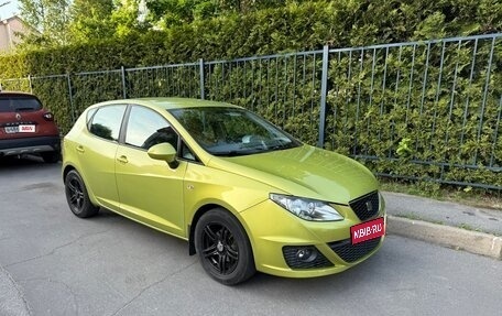 SEAT Ibiza IV рестайлинг 2, 2009 год, 800 000 рублей, 1 фотография