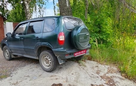 Chevrolet Niva I рестайлинг, 2004 год, 200 000 рублей, 3 фотография