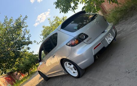 Mazda Axela, 2004 год, 620 000 рублей, 2 фотография