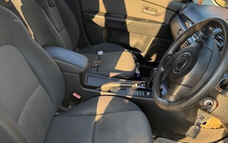Mazda Axela, 2004 год, 620 000 рублей, 9 фотография