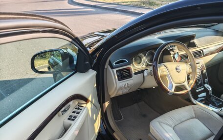 Volvo S80 II рестайлинг 2, 2013 год, 1 270 000 рублей, 10 фотография