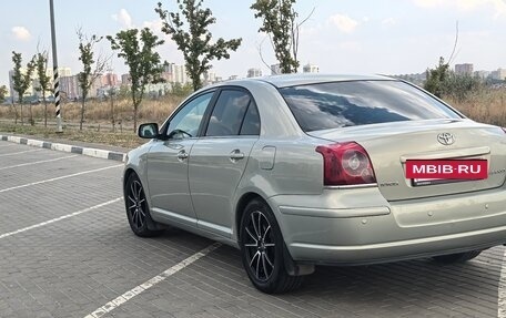 Toyota Avensis III рестайлинг, 2006 год, 900 000 рублей, 4 фотография