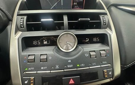 Lexus NX I, 2021 год, 3 650 000 рублей, 17 фотография