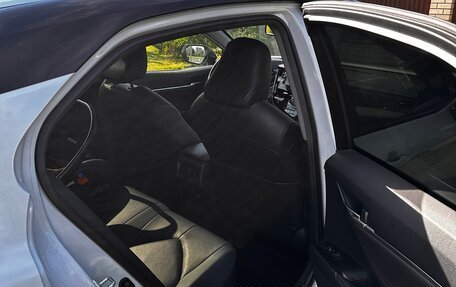 Toyota Camry, 2022 год, 3 950 000 рублей, 8 фотография