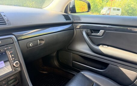 Audi A4, 2003 год, 550 000 рублей, 20 фотография
