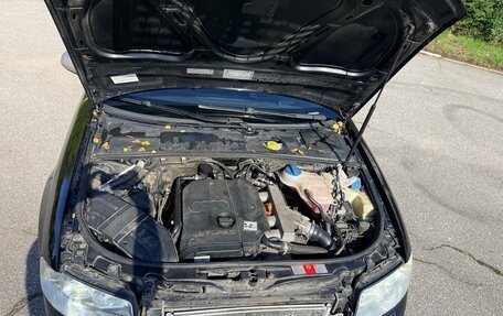 Audi A4, 2003 год, 550 000 рублей, 19 фотография
