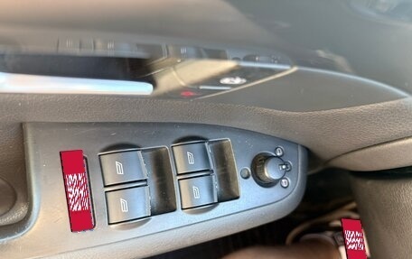 Audi A4, 2003 год, 550 000 рублей, 23 фотография