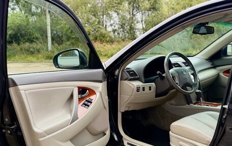 Toyota Camry, 2011 год, 1 150 000 рублей, 13 фотография