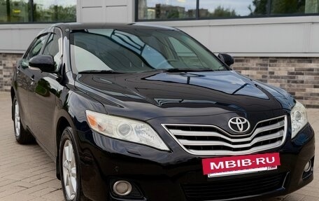 Toyota Camry, 2011 год, 1 150 000 рублей, 3 фотография