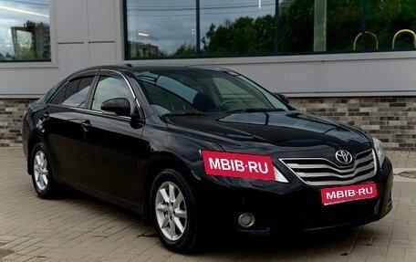 Toyota Camry, 2011 год, 1 150 000 рублей, 1 фотография