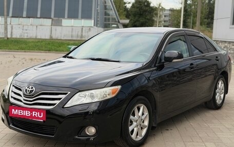 Toyota Camry, 2011 год, 1 150 000 рублей, 5 фотография
