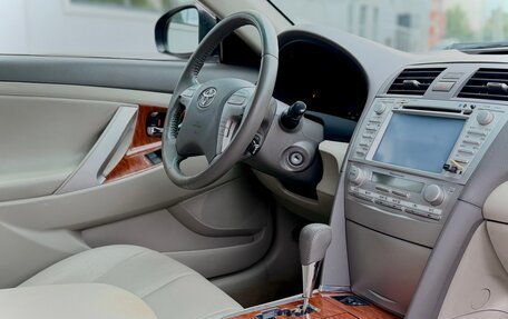 Toyota Camry, 2011 год, 1 150 000 рублей, 16 фотография