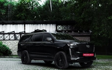 Cadillac Escalade V, 2023 год, 13 400 000 рублей, 2 фотография