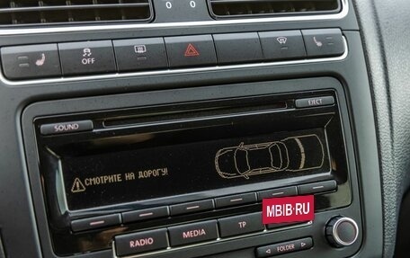 Volkswagen Polo VI (EU Market), 2011 год, 878 000 рублей, 22 фотография