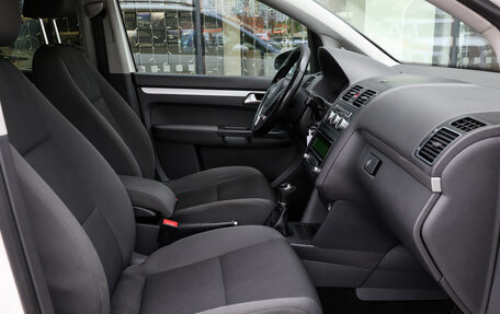 Volkswagen Touran III, 2012 год, 898 000 рублей, 10 фотография