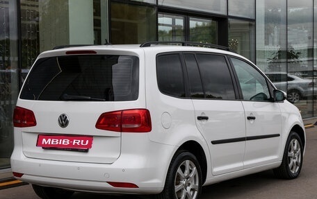 Volkswagen Touran III, 2012 год, 898 000 рублей, 5 фотография