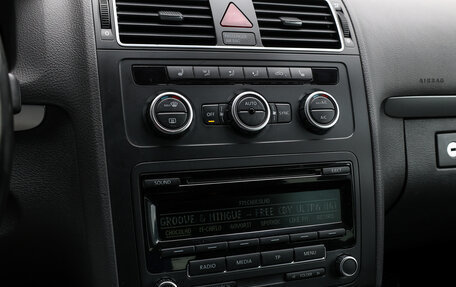 Volkswagen Touran III, 2012 год, 898 000 рублей, 18 фотография