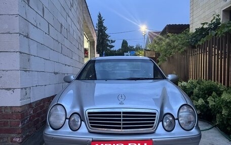 Mercedes-Benz CLK-Класс, 1998 год, 750 000 рублей, 5 фотография