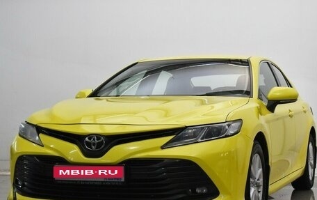 Toyota Camry, 2018 год, 1 650 000 рублей, 1 фотография