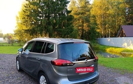 Opel Zafira C рестайлинг, 2017 год, 1 370 000 рублей, 4 фотография