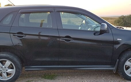 Mitsubishi ASX I рестайлинг, 2013 год, 700 000 рублей, 2 фотография