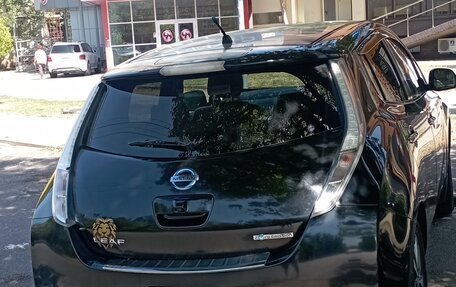Nissan Leaf I, 2013 год, 1 150 000 рублей, 2 фотография