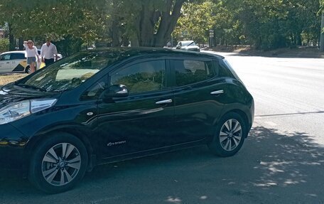Nissan Leaf I, 2013 год, 1 150 000 рублей, 3 фотография