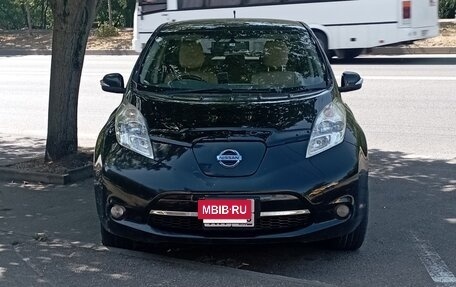 Nissan Leaf I, 2013 год, 1 150 000 рублей, 4 фотография