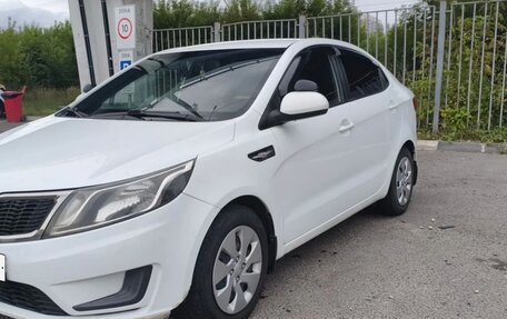 KIA Rio III рестайлинг, 2015 год, 690 000 рублей, 3 фотография
