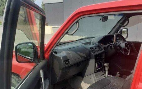 Mitsubishi Pajero III рестайлинг, 1998 год, 680 000 рублей, 9 фотография