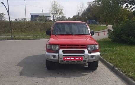 Mitsubishi Pajero III рестайлинг, 1998 год, 680 000 рублей, 3 фотография