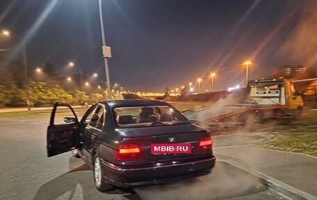 BMW 5 серия, 2000 год, 800 000 рублей, 1 фотография