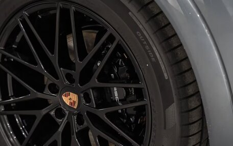 Porsche Cayenne III, 2025 год, 15 907 000 рублей, 9 фотография