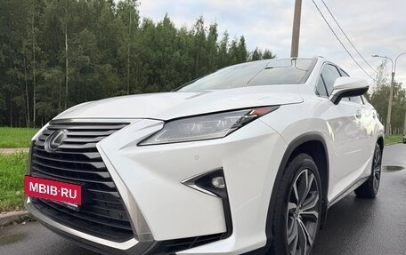 Lexus RX IV рестайлинг, 2017 год, 3 800 000 рублей, 8 фотография